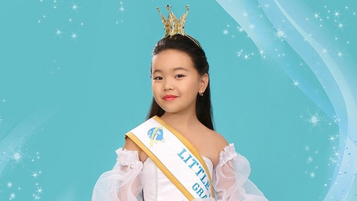 Ақмейір Әли «Little Miss World 2015» халықаралық байқауының Гран-при жүлдесін жеңіп алды