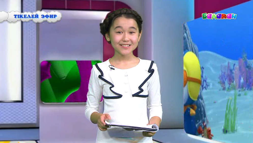 Үйдегі жалаңаш әйелдердің суреттері